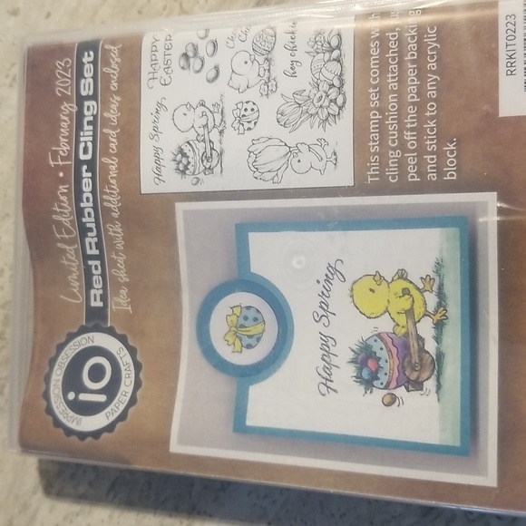 Limited edition February 2023 Red Rubber cling set Happy Spring - Picture 1 of 3